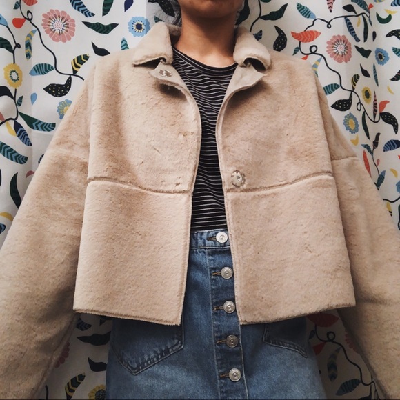 UO REVERSIBLE FAUX FUR JACKET - Picture 5 of 11